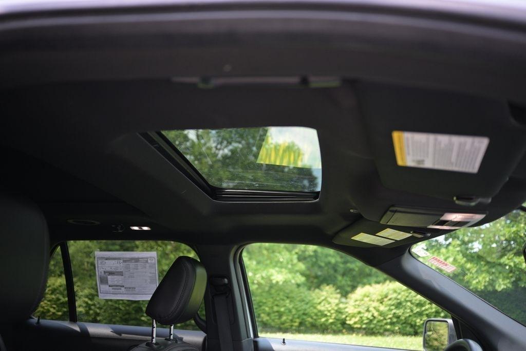 Ford Explorer XLT 4WD 2018