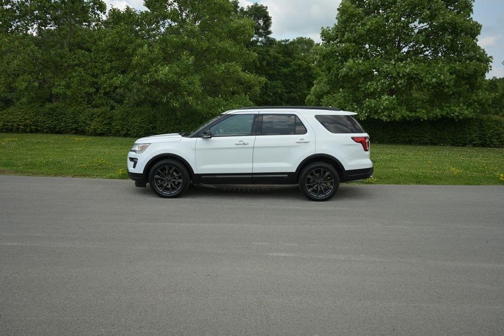 Ford Explorer XLT 4WD 2018