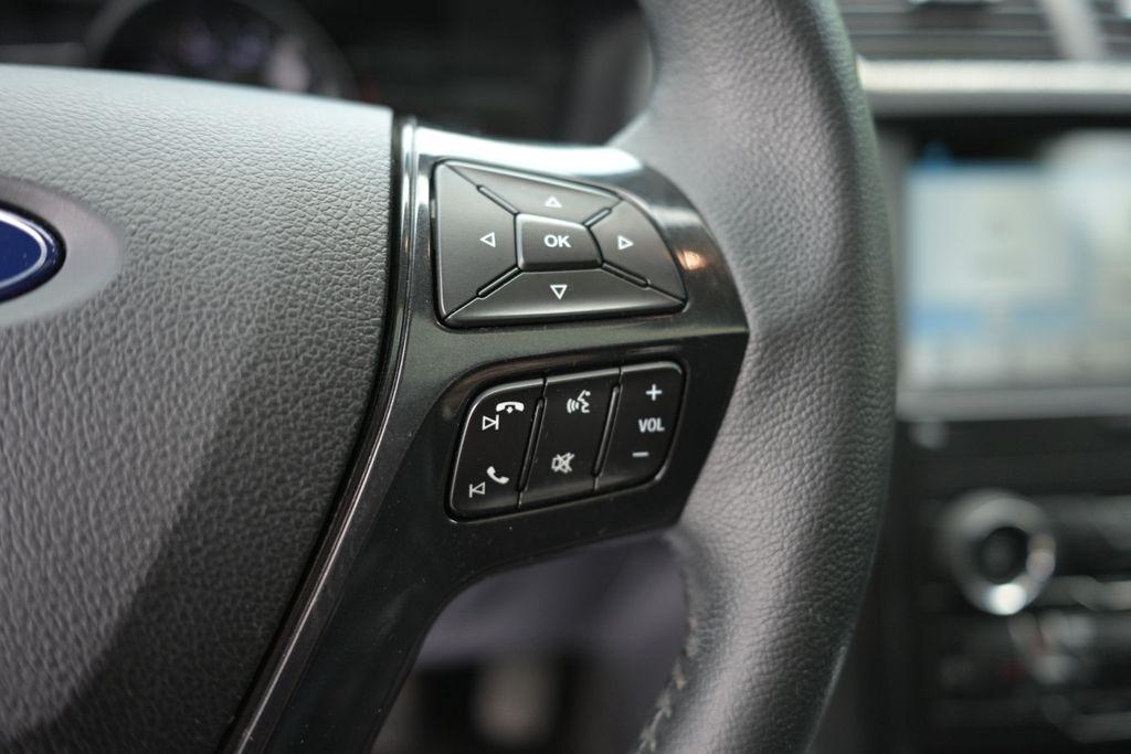 Ford Explorer XLT 4WD 2018