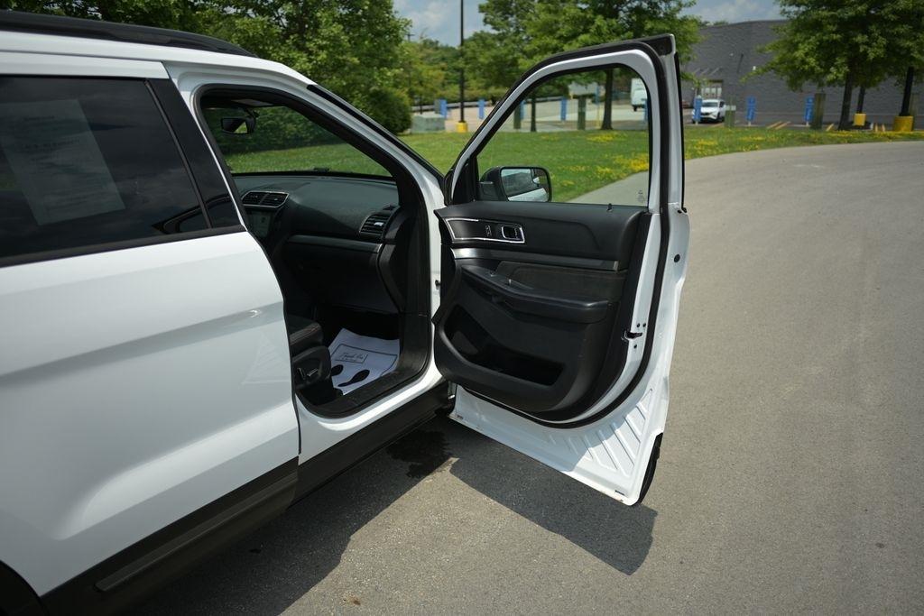 Ford Explorer XLT 4WD 2018