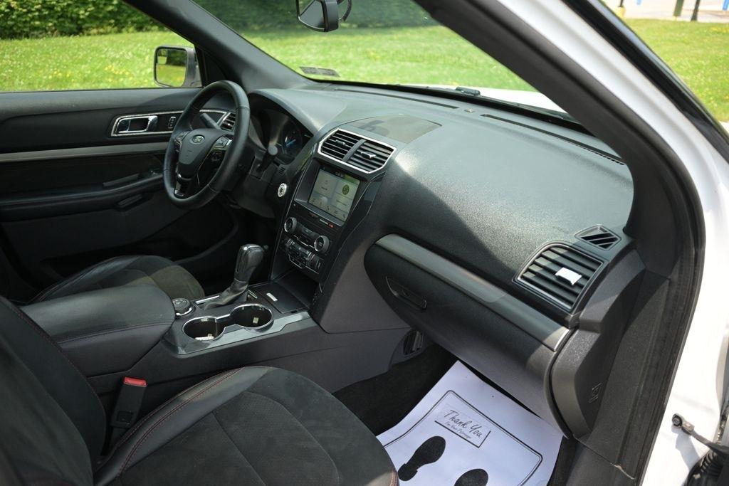 Ford Explorer XLT 4WD 2018