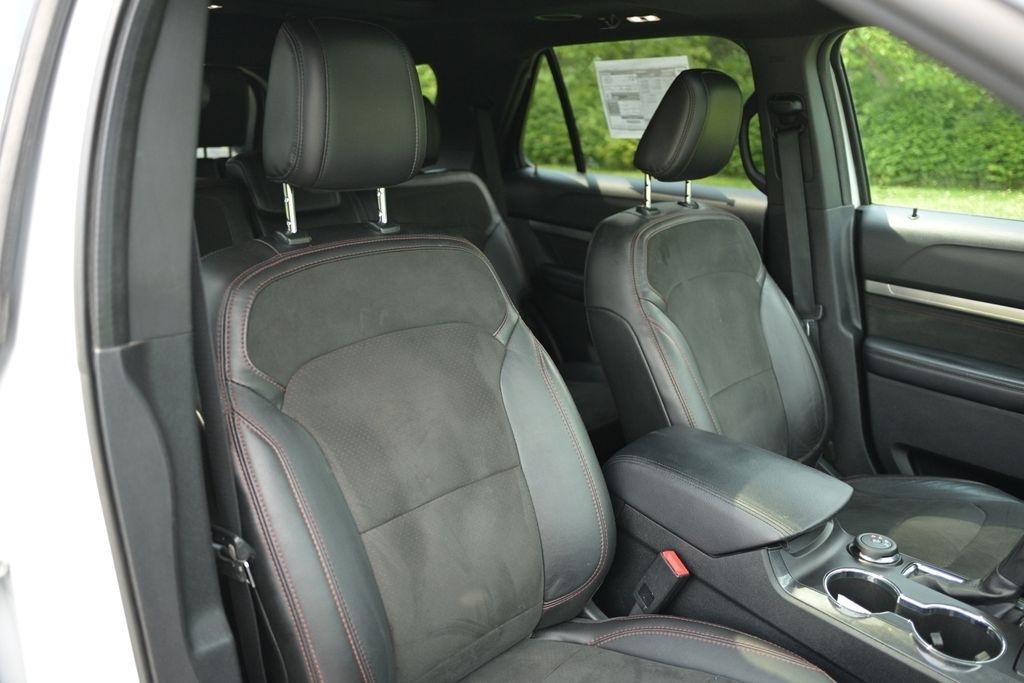 Ford Explorer XLT 4WD 2018