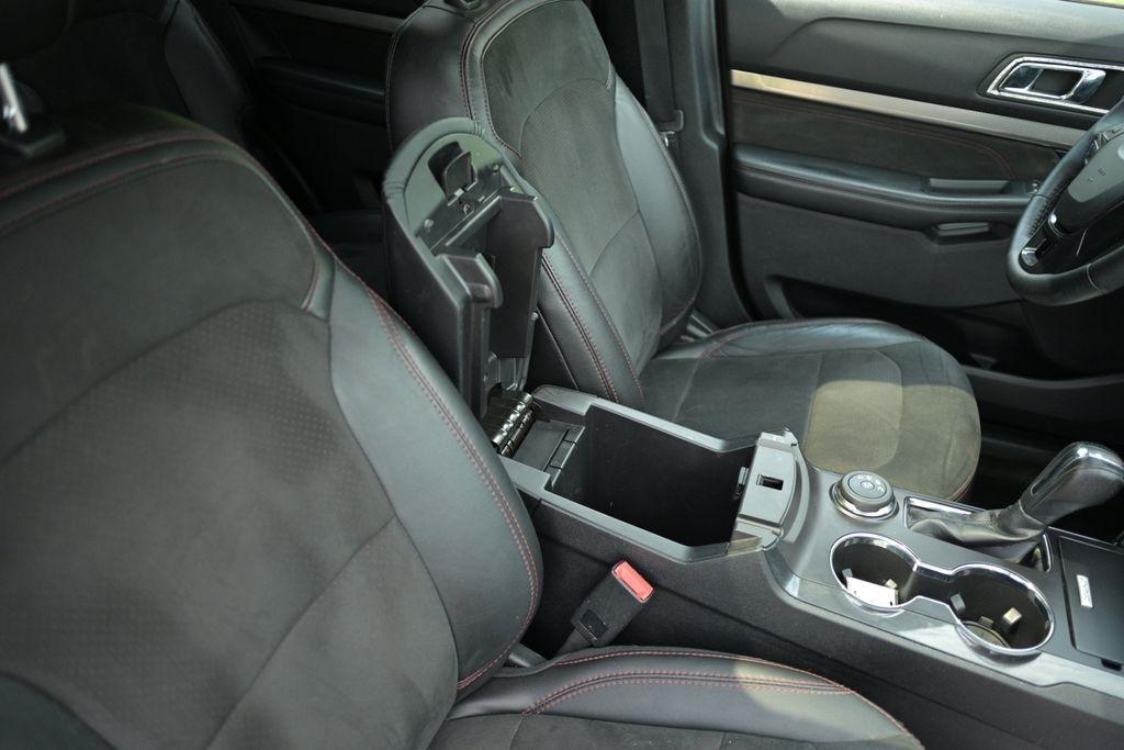 Ford Explorer XLT 4WD 2018