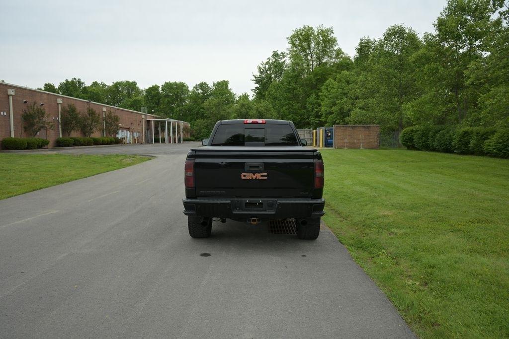 GMC Sierra 1500 4WD Double Cab 143.5" SLE 2017