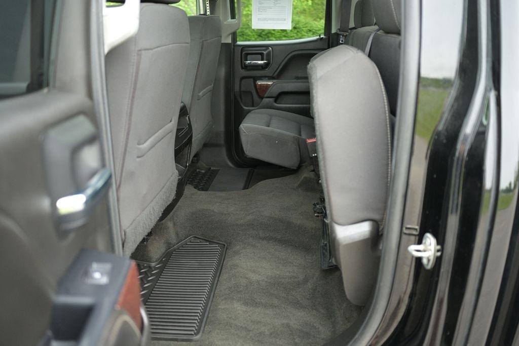 GMC Sierra 1500 4WD Double Cab 143.5" SLE 2017