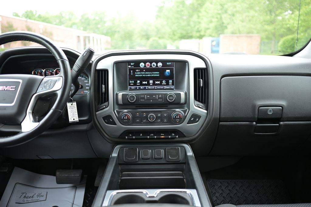GMC Sierra 1500 4WD Double Cab 143.5" SLE 2017