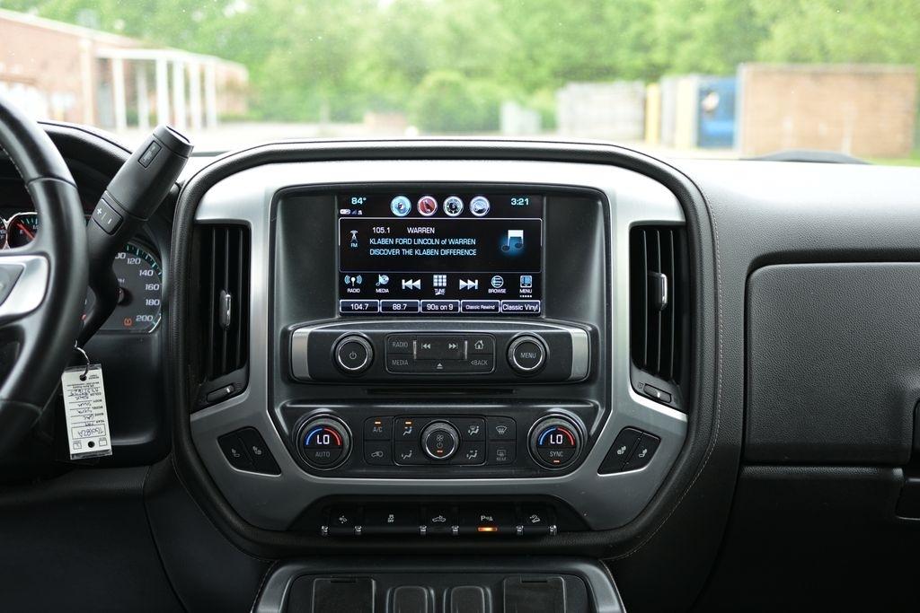 GMC Sierra 1500 4WD Double Cab 143.5" SLE 2017