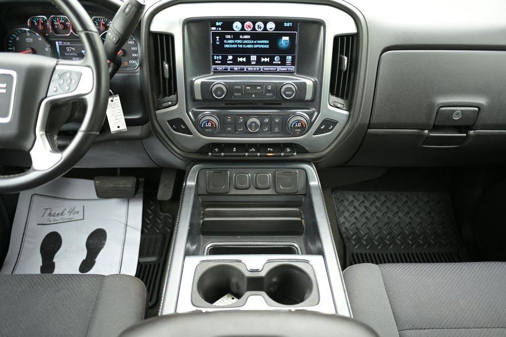 GMC Sierra 1500 4WD Double Cab 143.5" SLE 2017