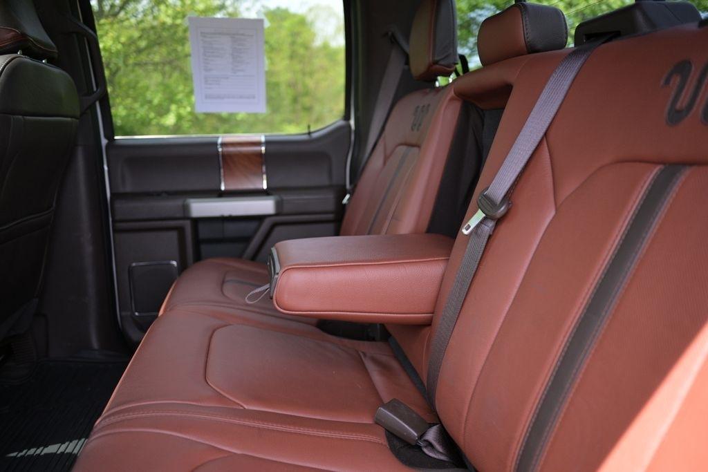 Ford Super Duty F-350 SRW King Ranch 4WD Crew Cab 8' Box 2018