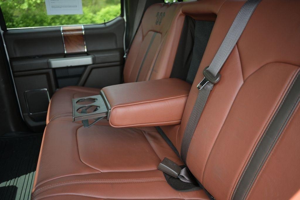 Ford Super Duty F-350 SRW King Ranch 4WD Crew Cab 8' Box 2018