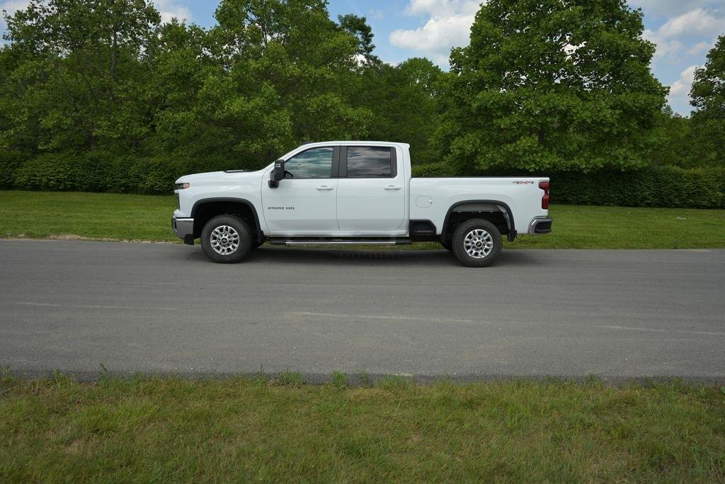 Chevrolet Silverado 2500HD 4WD Crew Cab 159" LT 2025