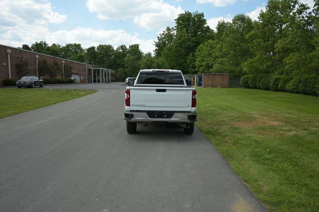 Chevrolet Silverado 2500HD 4WD Crew Cab 159" LT 2025