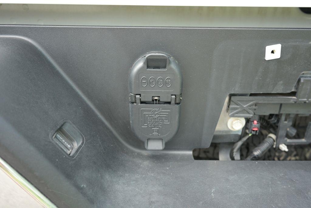 Chevrolet Silverado 2500HD 4WD Crew Cab 159" LT 2025
