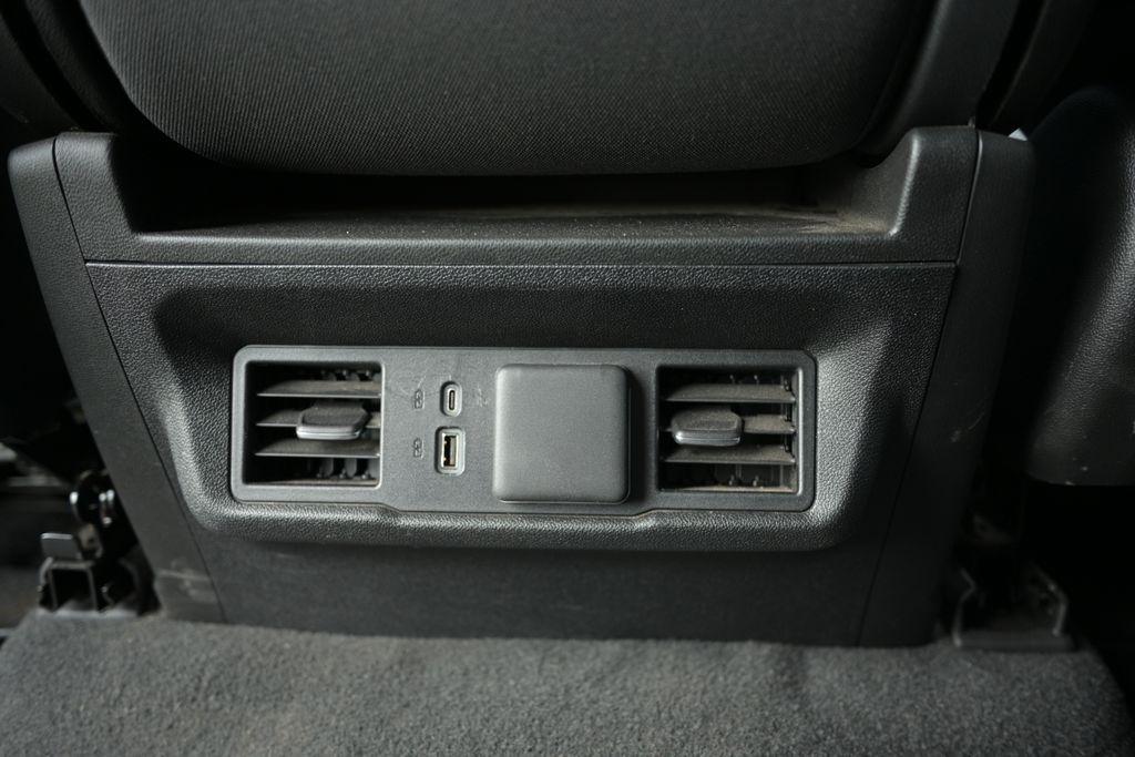 Chevrolet Silverado 2500HD 4WD Crew Cab 159" LT 2025
