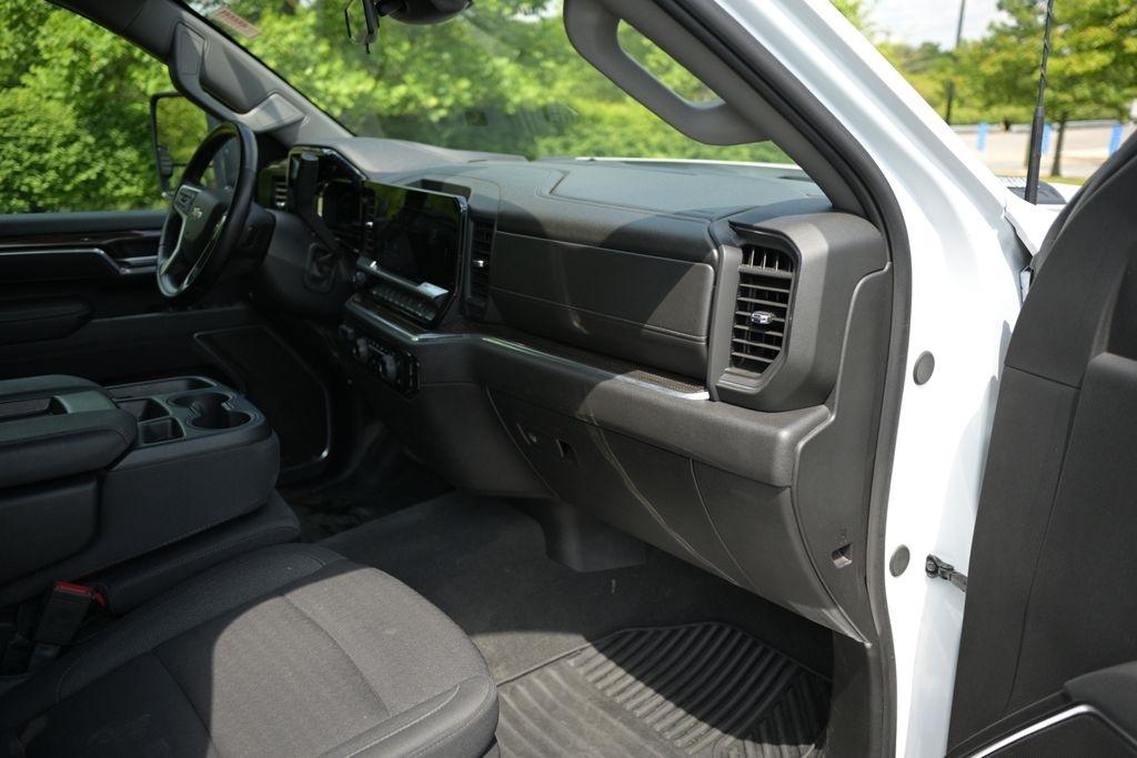 Chevrolet Silverado 2500HD 4WD Crew Cab 159" LT 2025