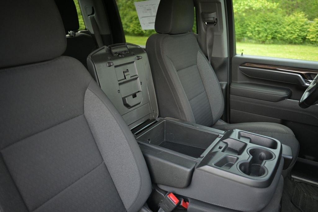 Chevrolet Silverado 2500HD 4WD Crew Cab 159" LT 2025