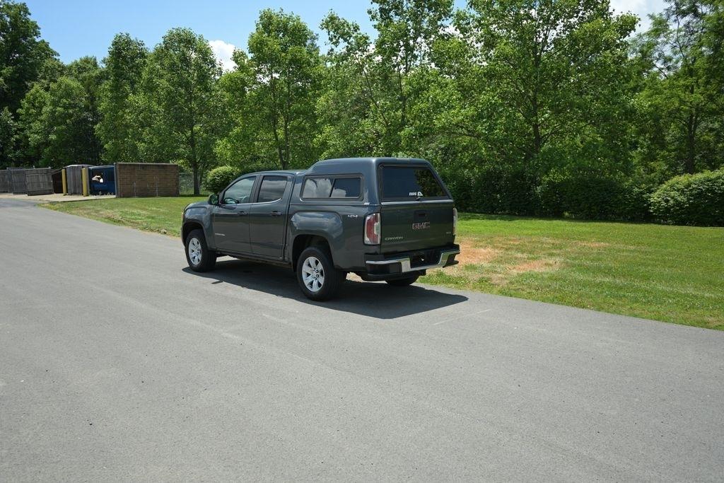 GMC Canyon 4WD Crew Cab 128.3" SLE 2015