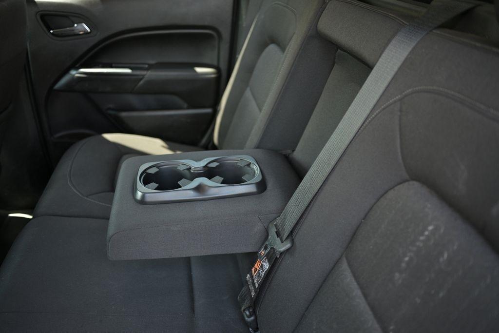 GMC Canyon 4WD Crew Cab 128.3" SLE 2015