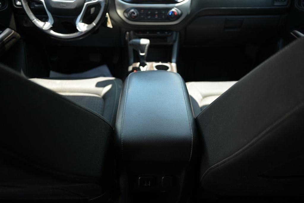 GMC Canyon 4WD Crew Cab 128.3" SLE 2015