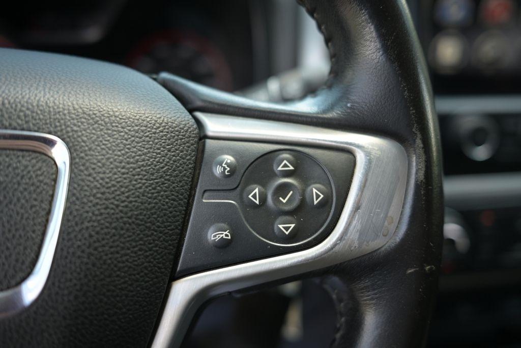 GMC Canyon 4WD Crew Cab 128.3" SLE 2015