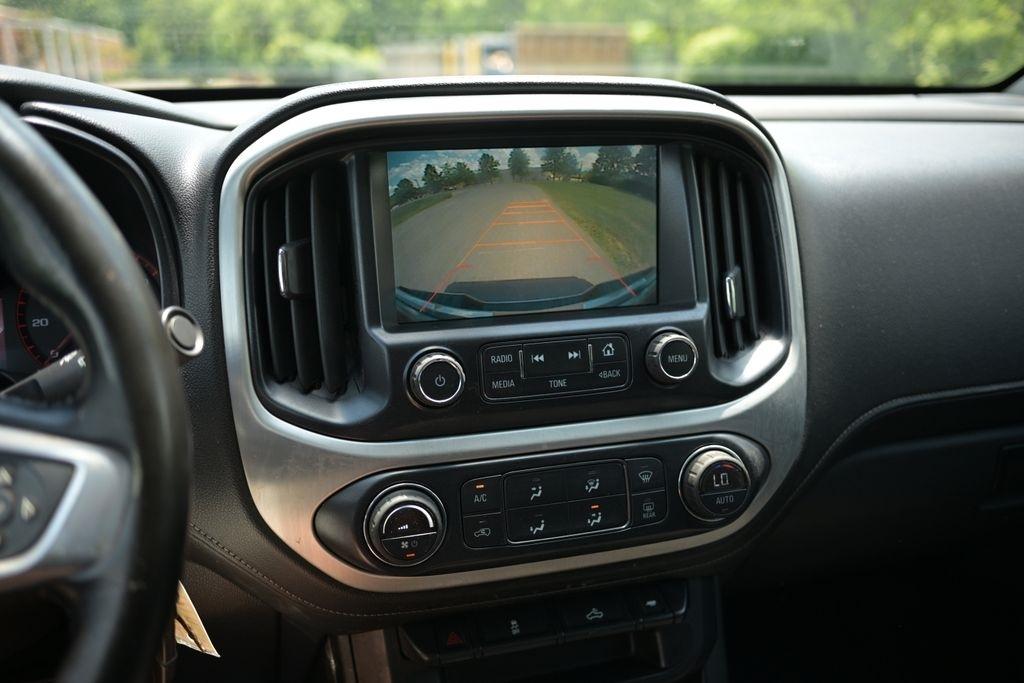 GMC Canyon 4WD Crew Cab 128.3" SLE 2015