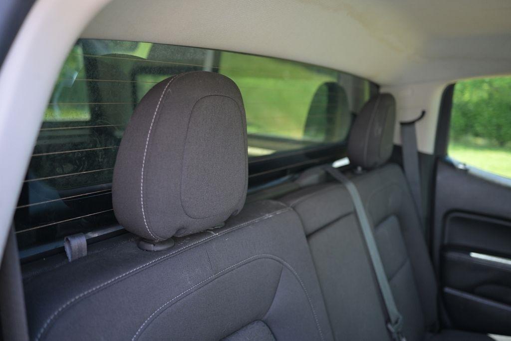 GMC Canyon 4WD Crew Cab 128.3" SLE 2015