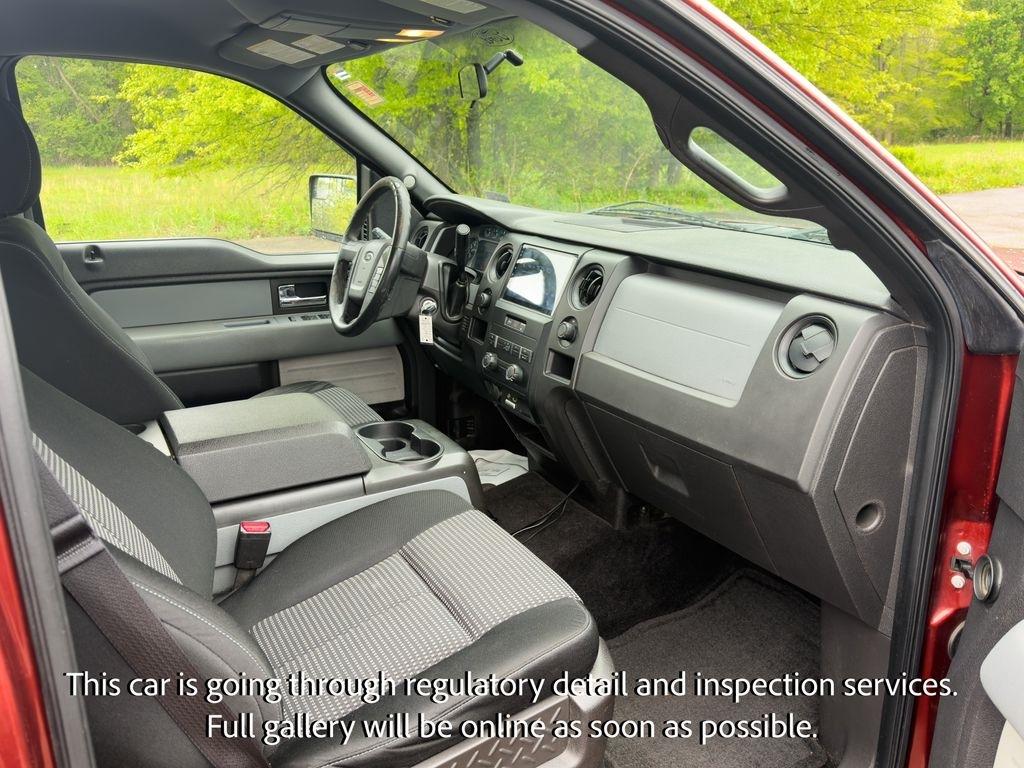 Ford F-150 4WD SuperCrew 145" Platinum 2014