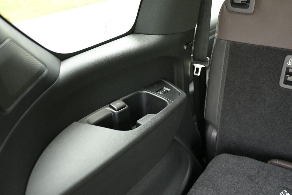 Nissan Armada 4x4 Platinum Reserve *Ltd Avail* 2026