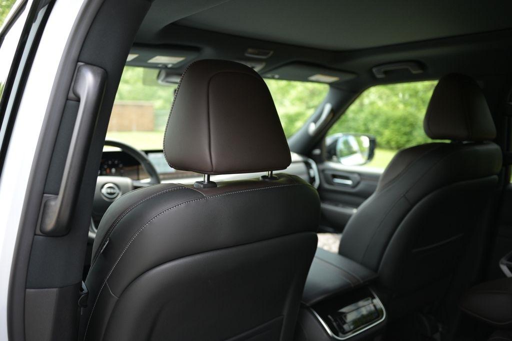 Nissan Armada 4x4 Platinum Reserve *Ltd Avail* 2026