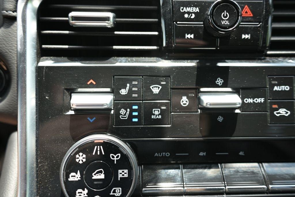 Nissan Armada 4x4 Platinum Reserve *Ltd Avail* 2026