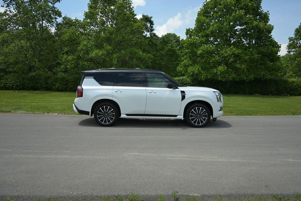 Nissan Armada 4x4 Platinum Reserve *Ltd Avail* 2026