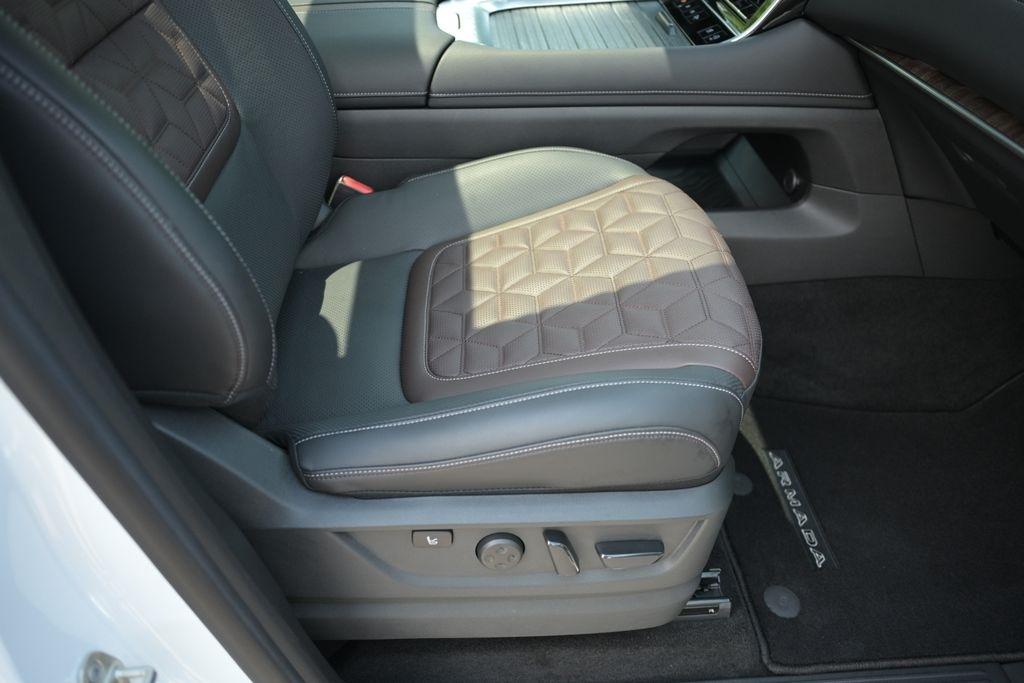 Nissan Armada 4x4 Platinum Reserve *Ltd Avail* 2026