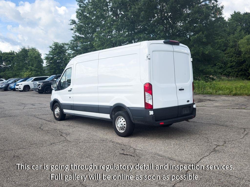 Ford Transit Cargo Van T-250 130" Med Rf 9070 GVWR AWD 2022
