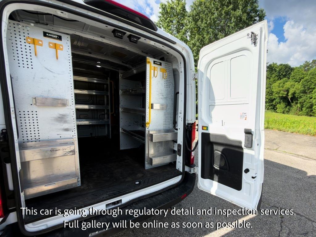 Ford Transit Cargo Van T-250 130" Med Rf 9070 GVWR AWD 2022