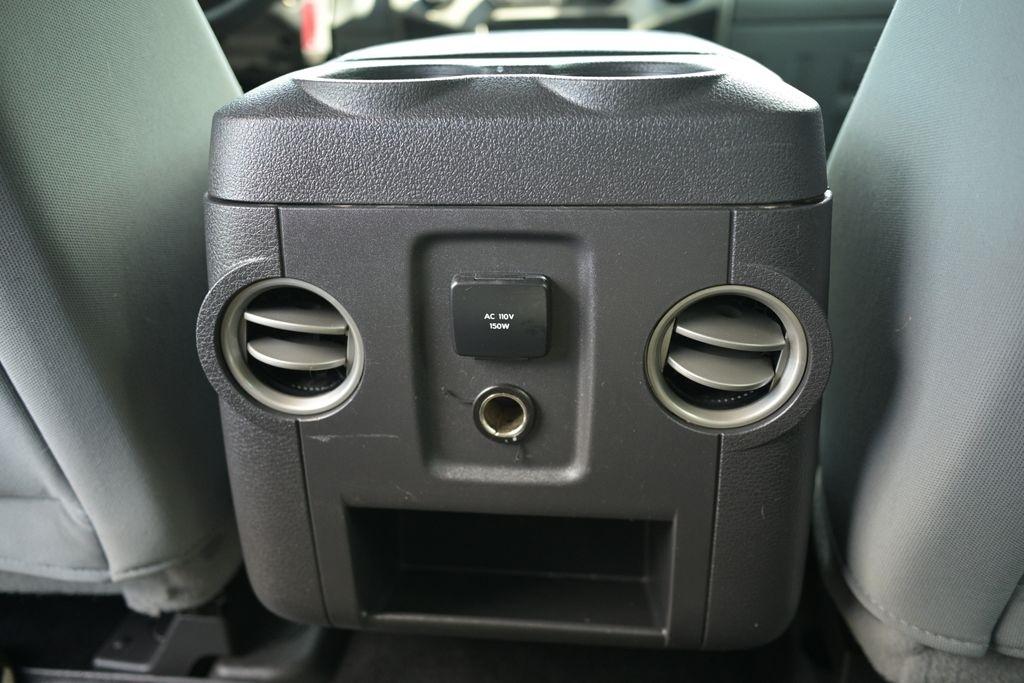 Ford Super Duty F-250 SRW 4WD Crew Cab 156" King Ranch 2011