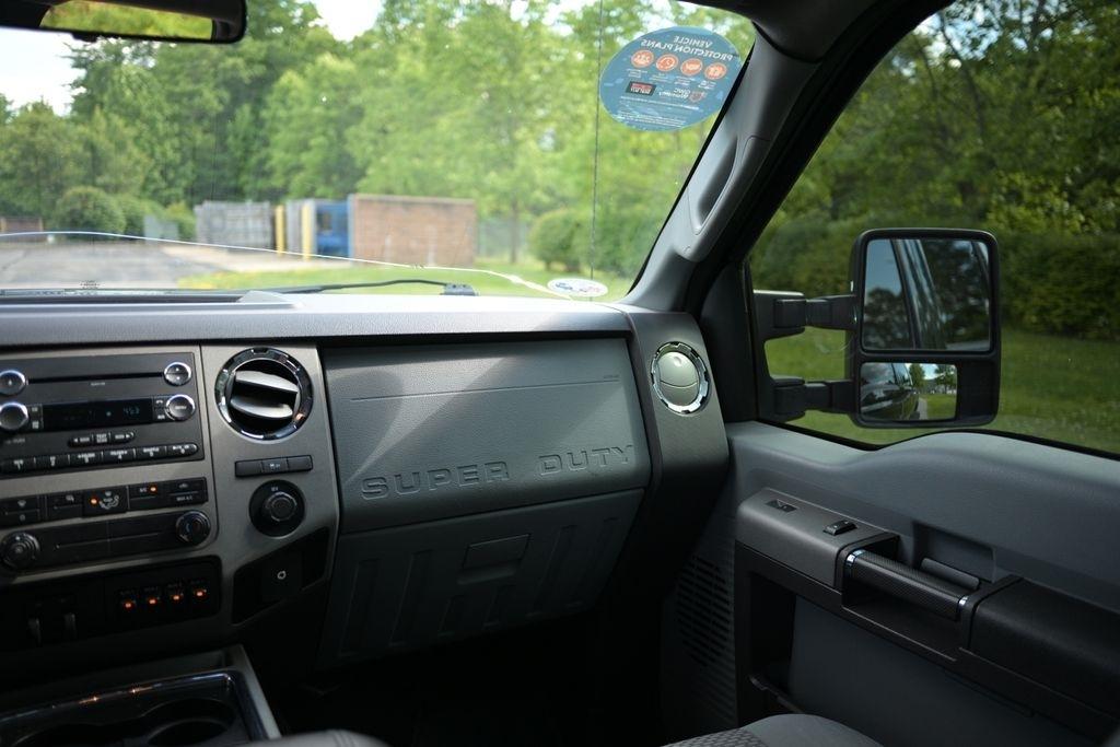 Ford Super Duty F-250 SRW 4WD Crew Cab 156" King Ranch 2011