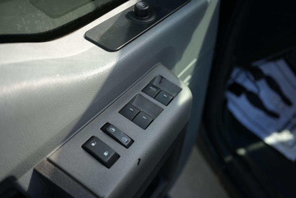 Ford Super Duty F-250 SRW 4WD Crew Cab 156" King Ranch 2011