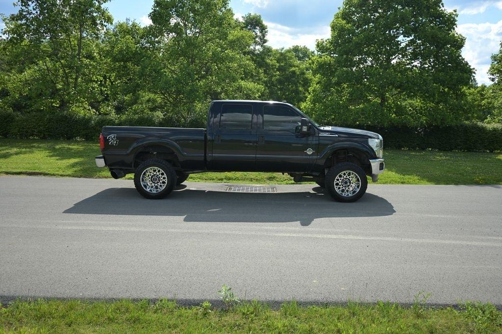 Ford Super Duty F-250 SRW 4WD Crew Cab 156" King Ranch 2011