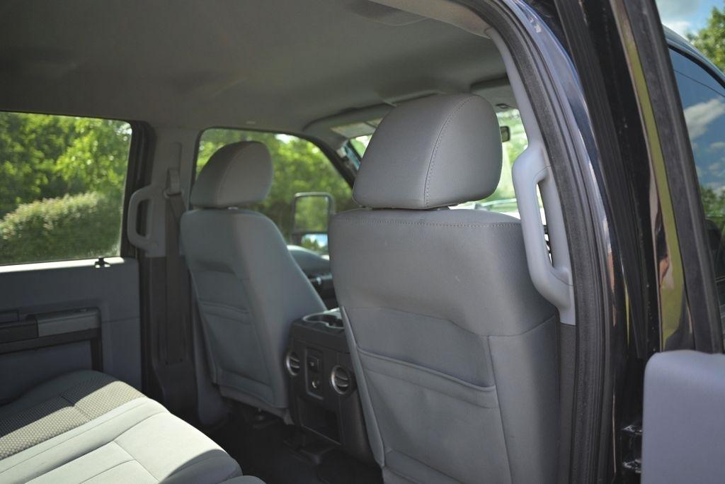 Ford Super Duty F-250 SRW 4WD Crew Cab 156" King Ranch 2011
