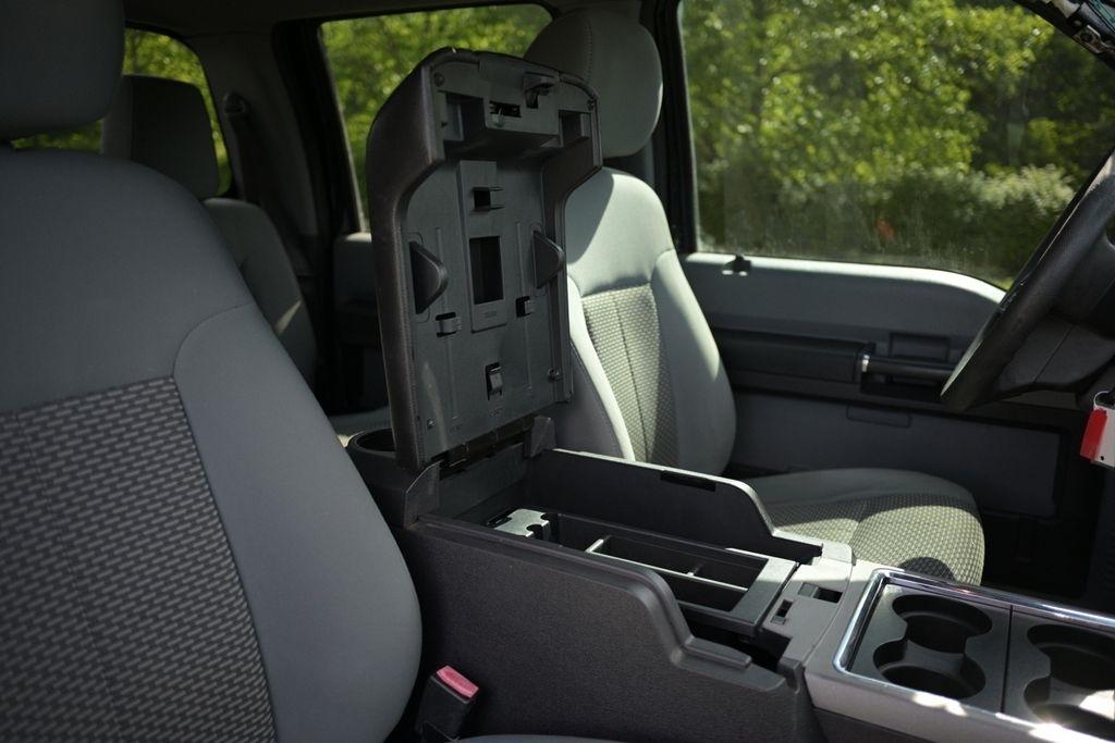 Ford Super Duty F-250 SRW 4WD Crew Cab 156" King Ranch 2011