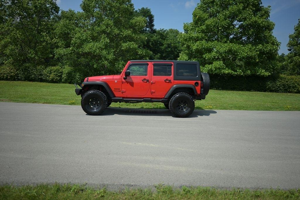 Jeep Wrangler JK Unlimited Sport S 4x4 2018