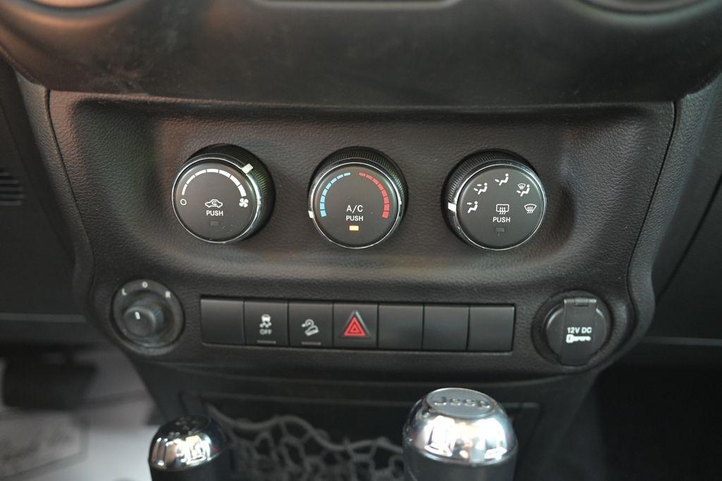 Jeep Wrangler JK Unlimited Sport S 4x4 2018