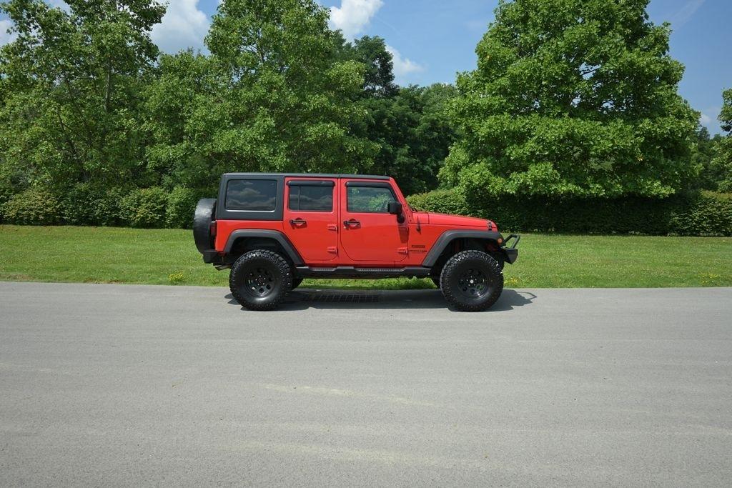 Jeep Wrangler JK Unlimited Sport S 4x4 2018