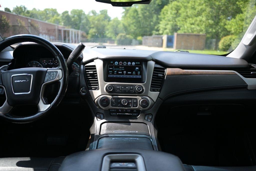 GMC Yukon XL 4WD 4dr Denali 2018
