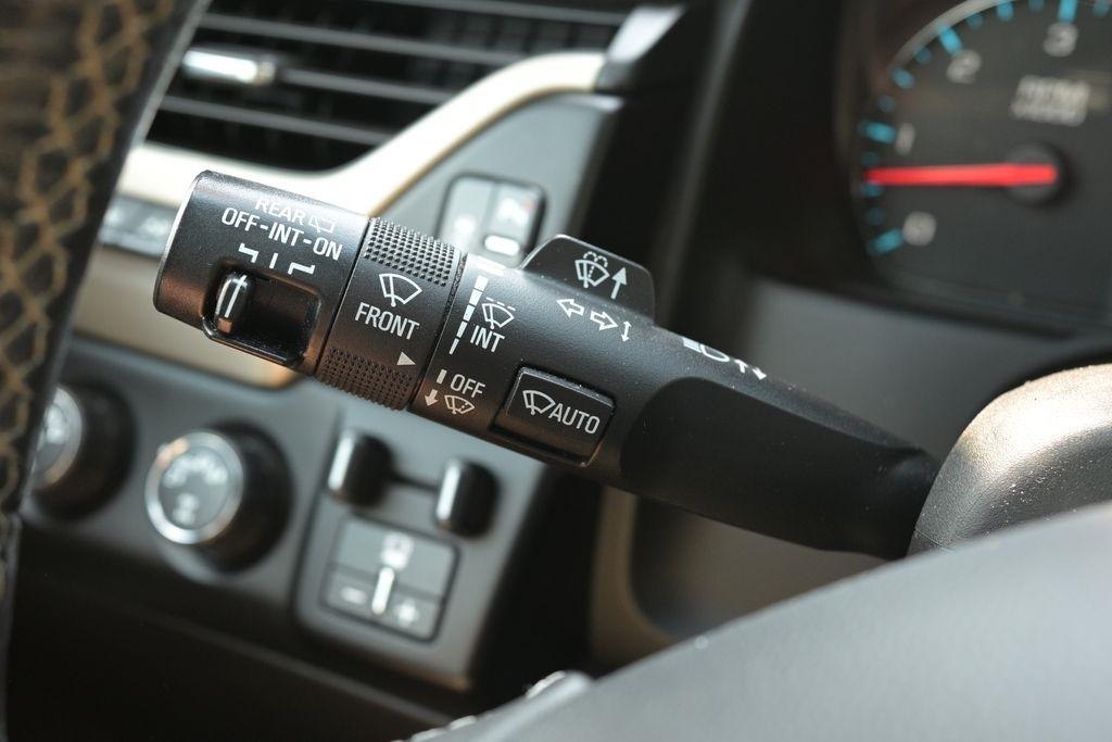 GMC Yukon XL 4WD 4dr Denali 2018