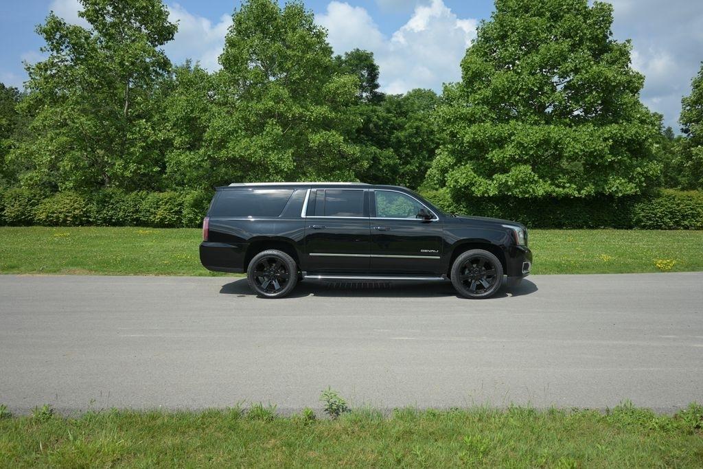 GMC Yukon XL 4WD 4dr Denali 2018