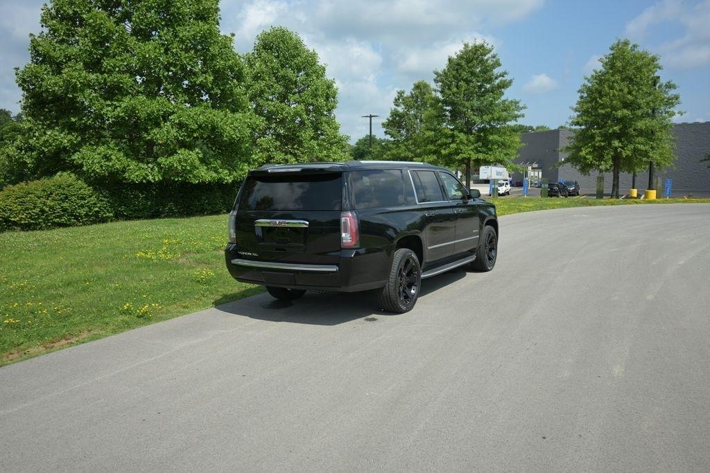 GMC Yukon XL 4WD 4dr Denali 2018