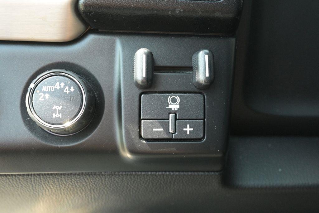 GMC Yukon XL 4WD 4dr Denali 2018