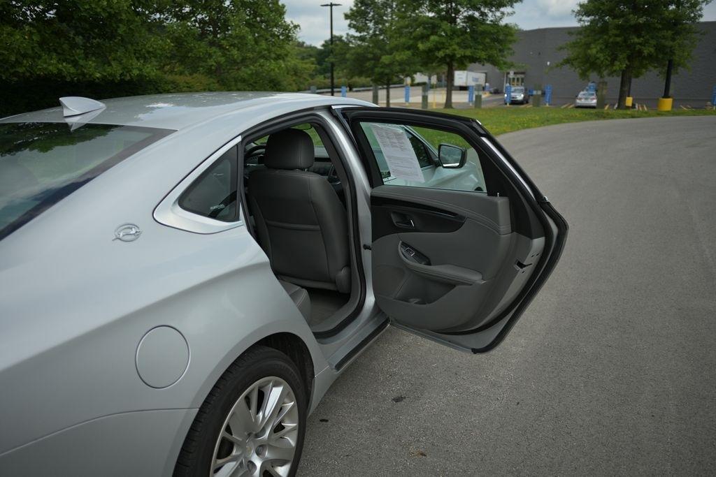 Chevrolet Impala 4dr Sdn LS w/1LS 2019