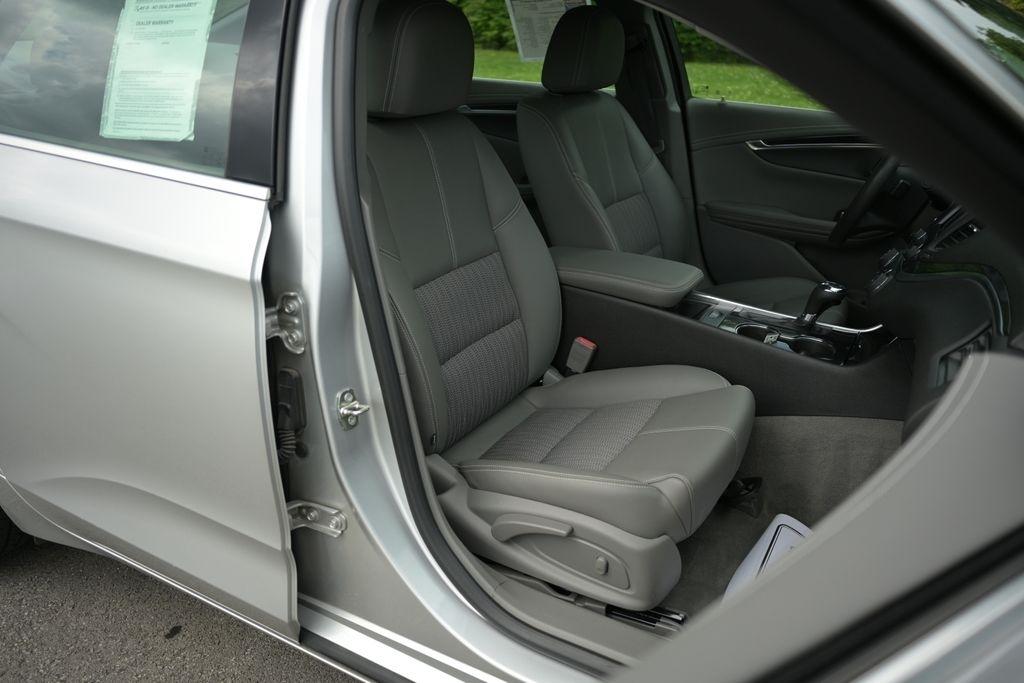 Chevrolet Impala 4dr Sdn LS w/1LS 2019